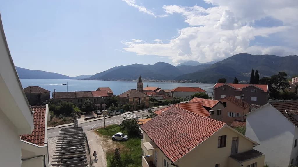 Stan Tivat, Donja Lastva 