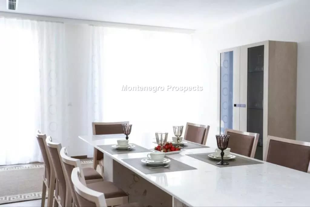 Ekskluzivna vila u Krašićima, Tivat