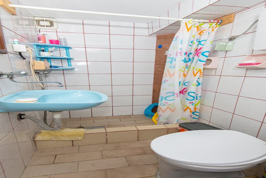 House for sale in Krasici, Lustica