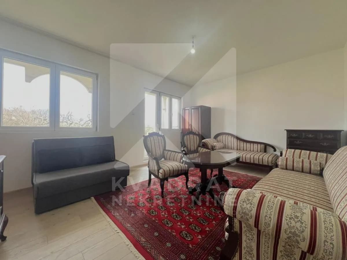 Izdavanje, jednosoban stan, 58m², Ibričevina, Podgorica