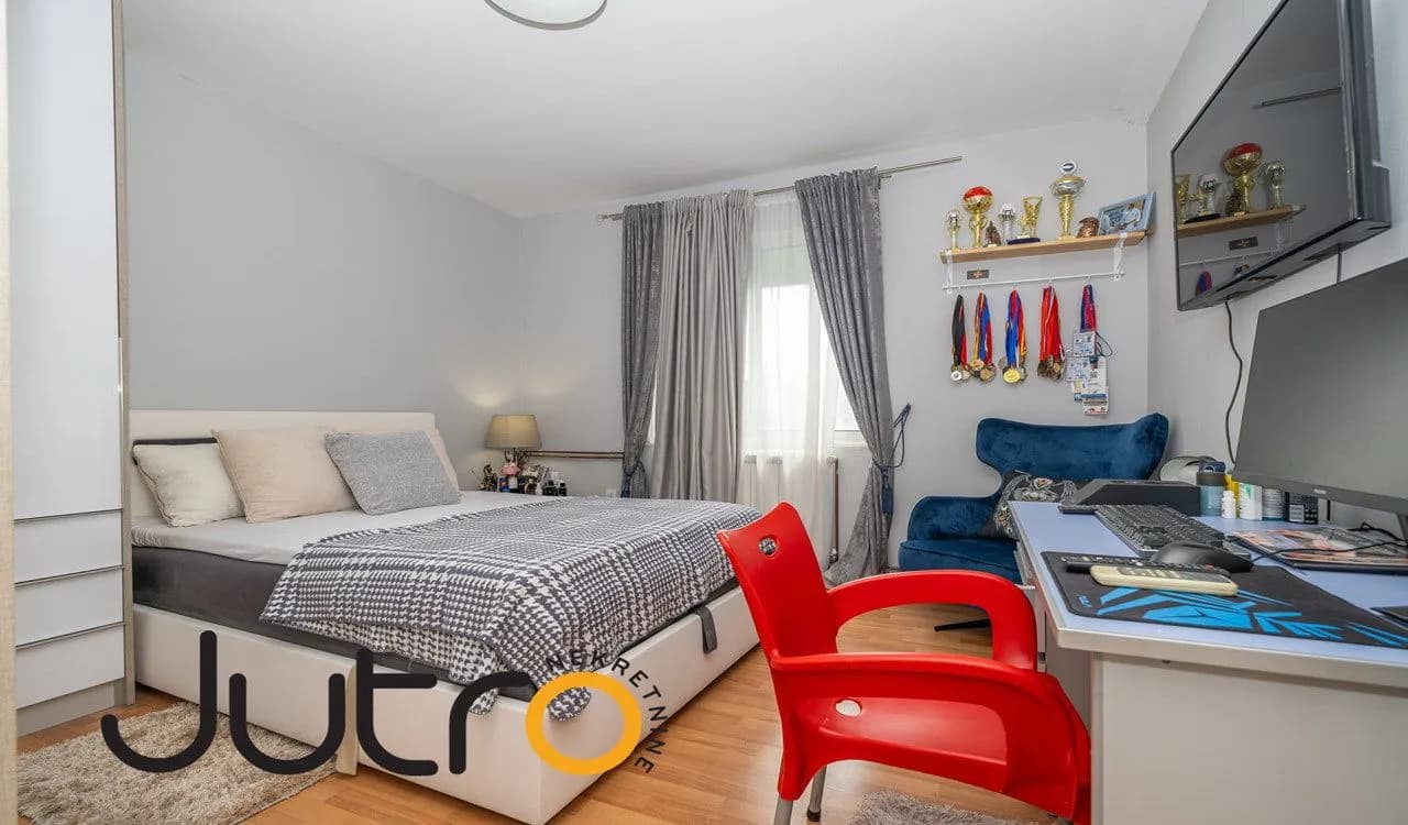 Izdavanje, kuća, 250m², Donja Gorica, Podgorica