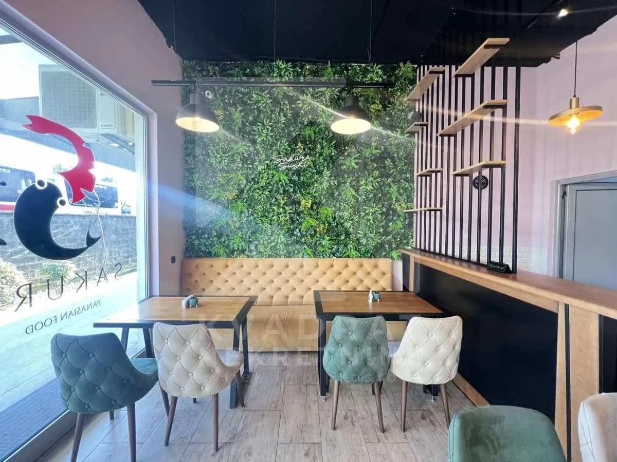 Izdavanje, poslovni prostor, 50m², Tuški Put, Podgorica