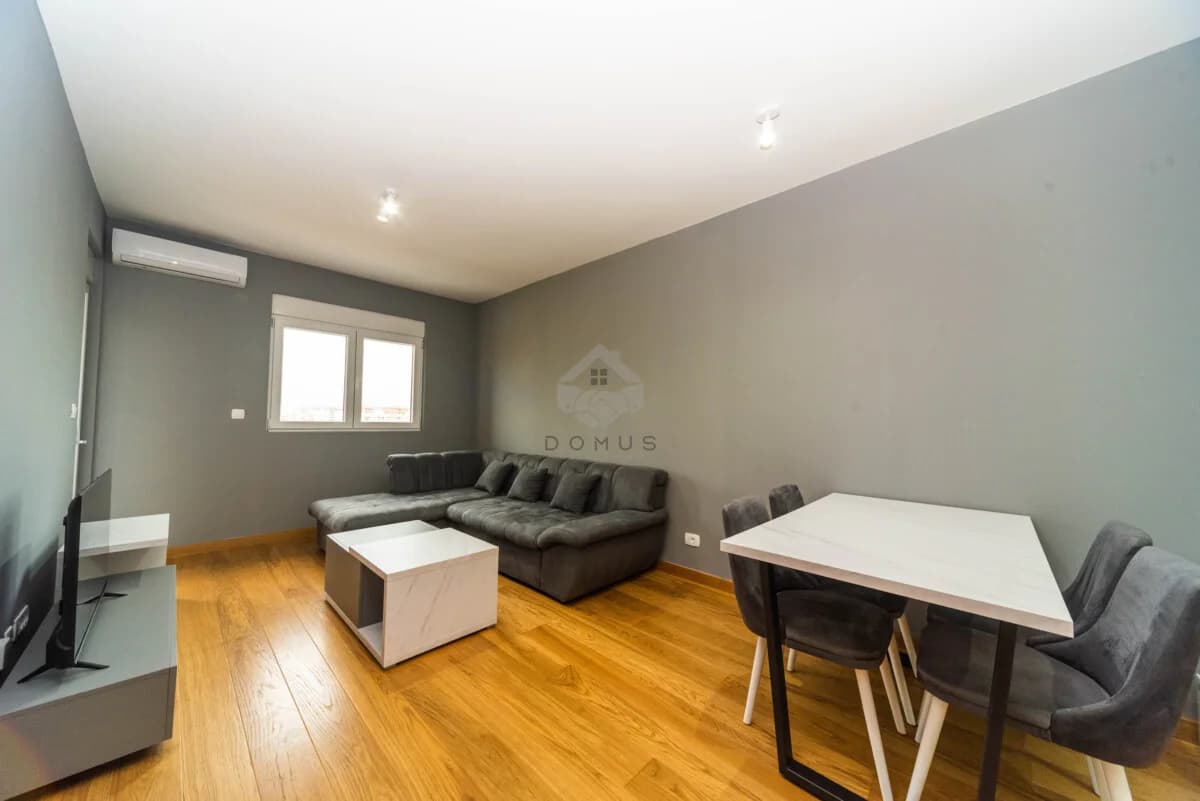 Jednosoban namješten stan 47m2, New City – Podgorica