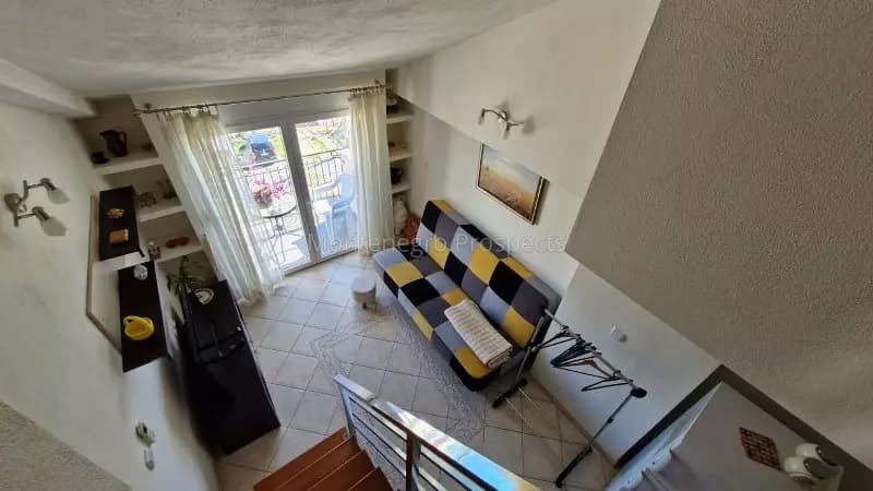 Kuća na prvoj liniji do mora, Obala Đuraševića, Luštica