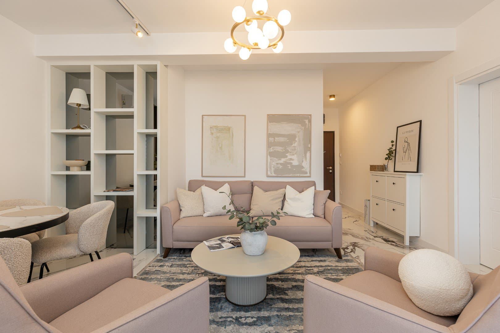 Moderno opremljen jendosoban stan u blizini Centrale zone, Radovići, Tivat