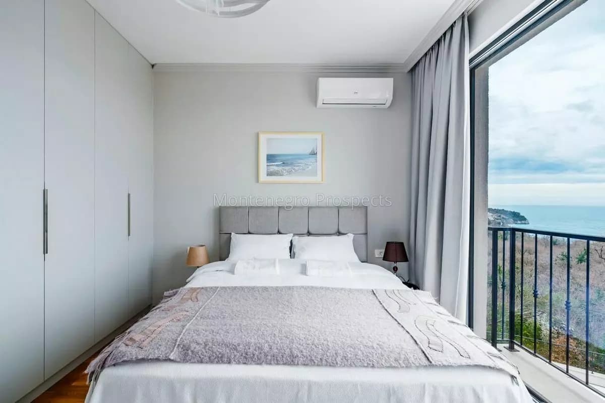 Na prodaju više townhousa sa 3 ili 4 spavaće sobe, Rezevici, Budva