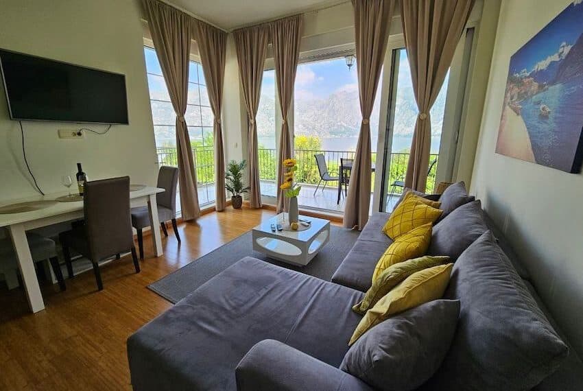 One-bedroom apartment with sea view in complex with swimming pool, Prcanj, Kotor Bay