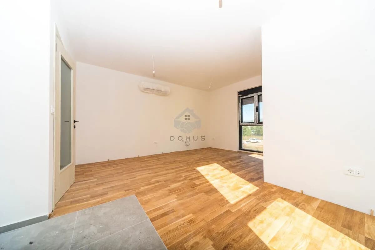 Prodaja, dvosoban stan, 60m², Zabjelo, Podgorica