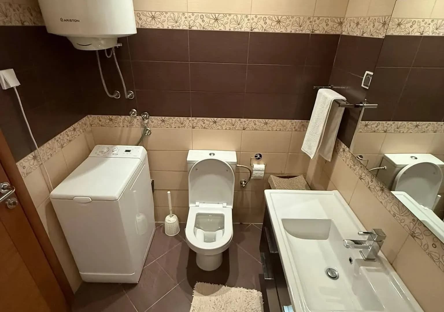 Prodaja, dvosoban stan, 70m², Pobrežje, Podgorica