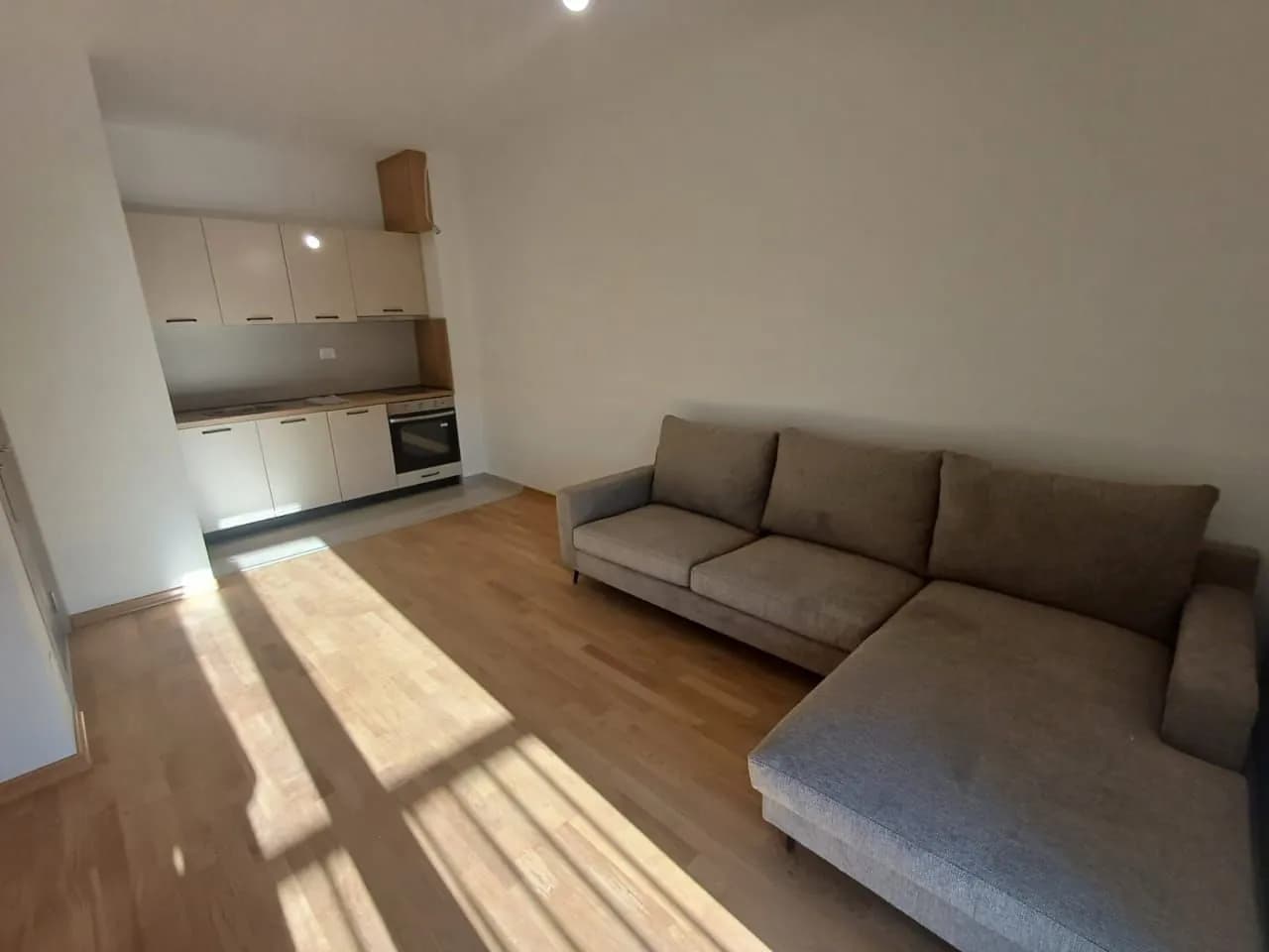 Prodaja, jednosoban stan, 40m², Zabjelo, Podgorica