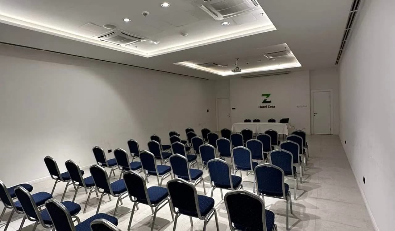 Prodaja, ugostiteljski objekat, 2800m², Danilovgrad, Crna Gora