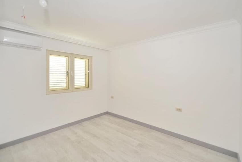Three-bedroom apartment with breathtaking sea view, Prcanj, Kotor