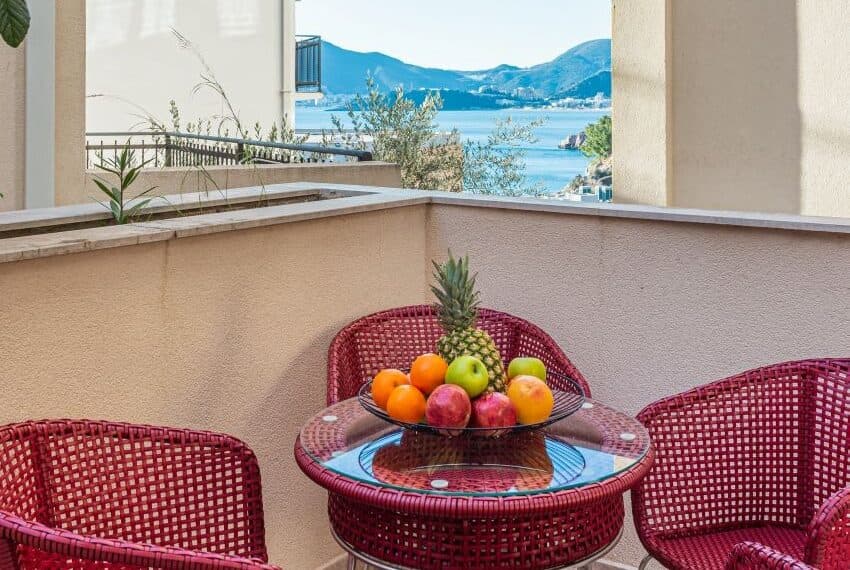 Two-bedroom apartment with sea view – Przno
