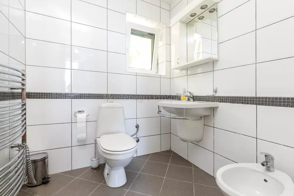 Vila na prvoj liniji u Rosama