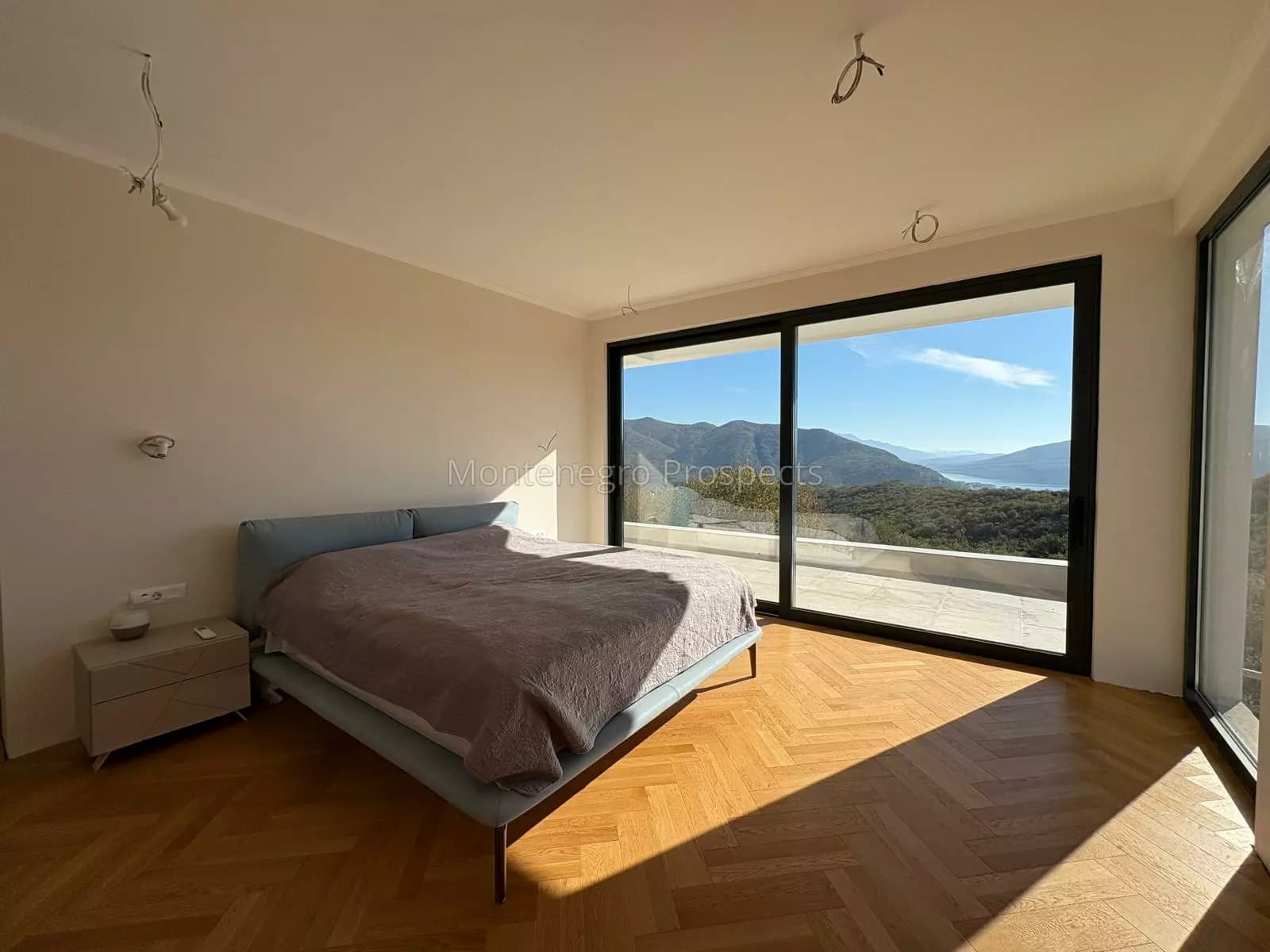 Vile modernog stila u izgradnji na mirnoj lokaciji i blizu svih sadržaja, Herceg Novi